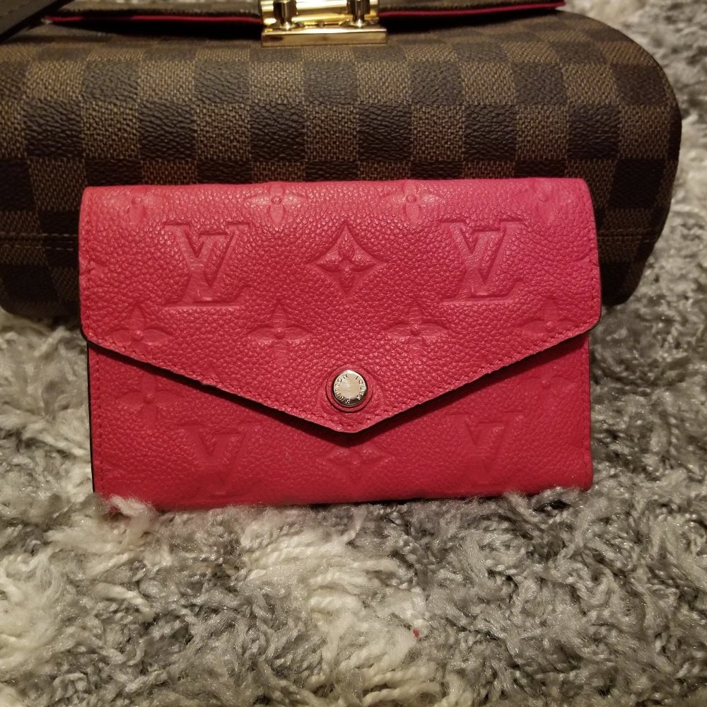 💕💕Louis Vuitton Curieuse Wallet💕💕